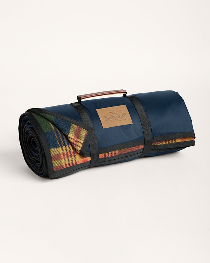 ROLL-UP BLANKET